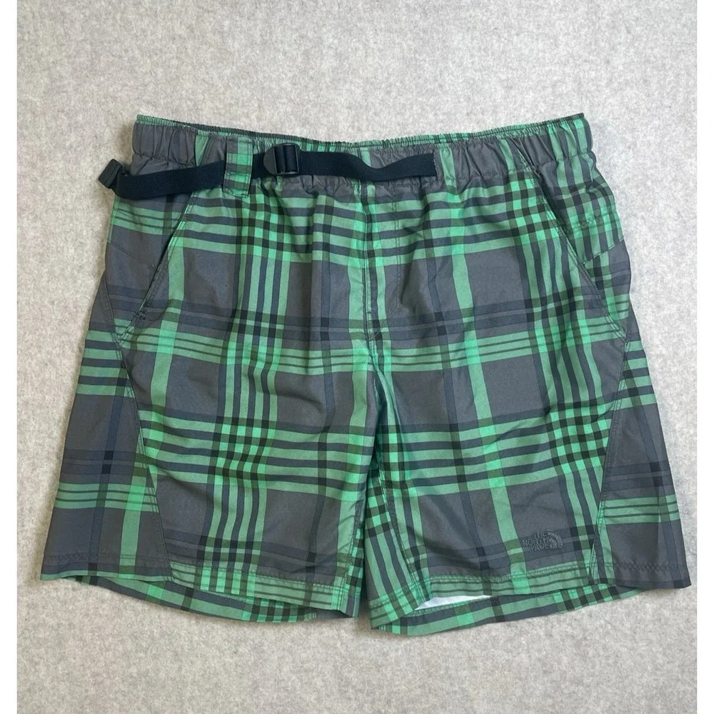 THE North Face Shorts Mens Size LG Plaid Green Swim Suit Trunks Belt and Pockets